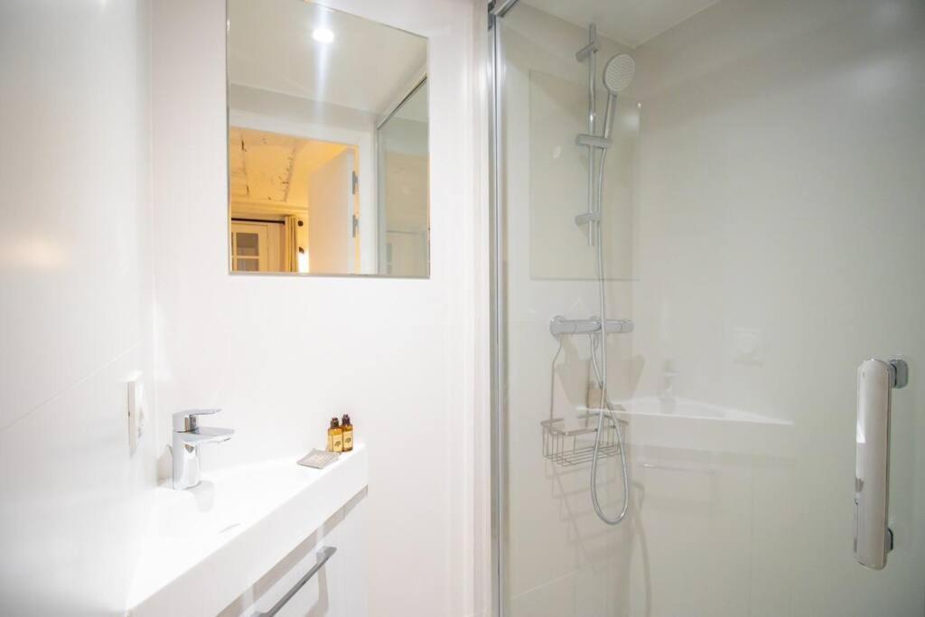 3p.cosy Flat#6pers#heart Of Le Marais Parijs
